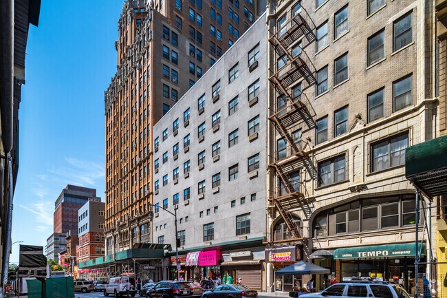 Foto principal - 56-64 Court St