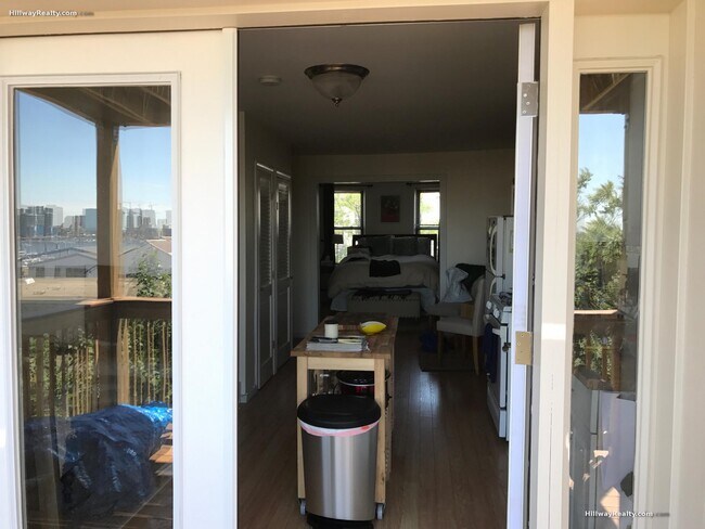 Building Photo - 233 Webster St