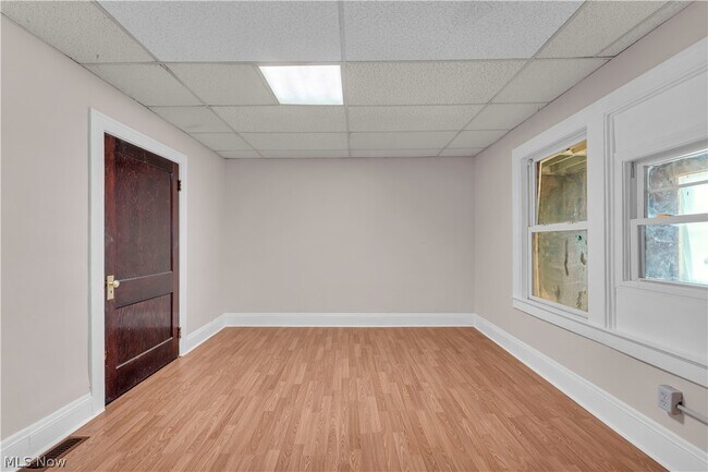 Foto del edificio - 4600 Division Ave