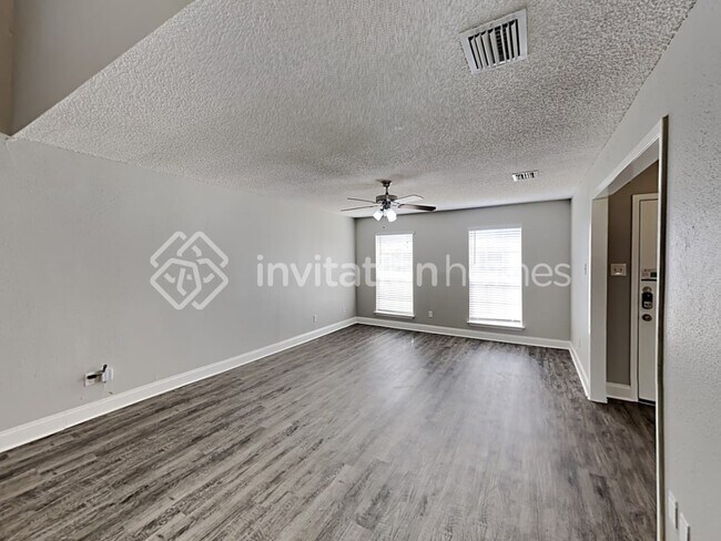Building Photo - 16234 Paso Dobble Dr