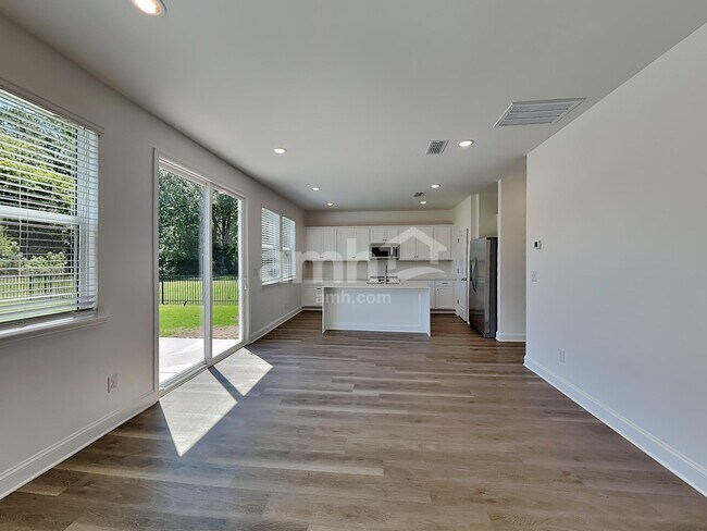 Foto del edificio - 4015 Williams Pond Rd