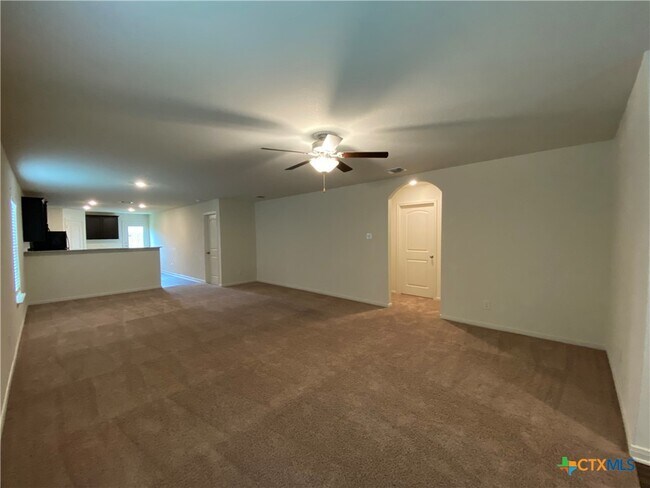 Foto del edificio - 721 Greenway Trl