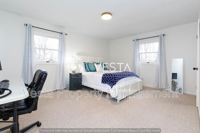 Foto del edificio - 238 Ledbetter Rd