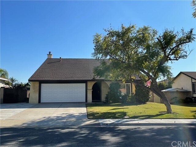 Primary Photo - 1438 Windsor Dr