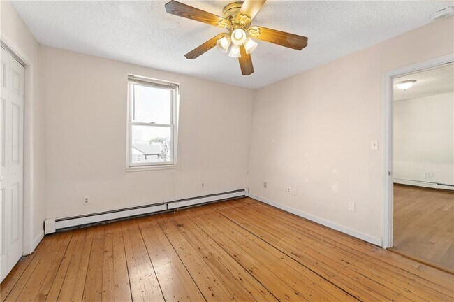 Building Photo - 1570 Westminster St
