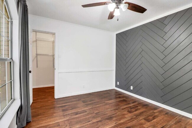 Building Photo - "Charming 3-Bedroom Home in San Antonio with Spacious 1530 sq ft Layout & 2 Full Baths!"