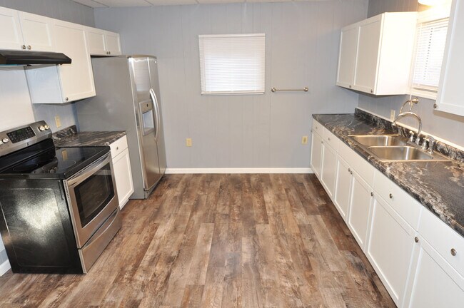 Foto del edificio - 544 Fair Ave NW