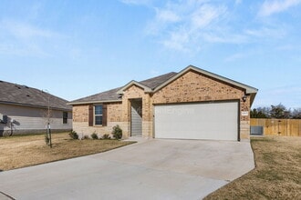 Building Photo - 6905 Guadalupe Rd