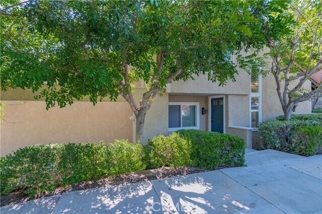 Primary Photo - 375 Stanford Ct