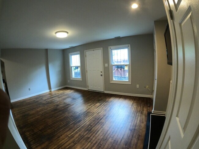 Bedroom - 1507 Freedom Way SE