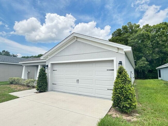 Building Photo - 8012 Brookeshire Dr