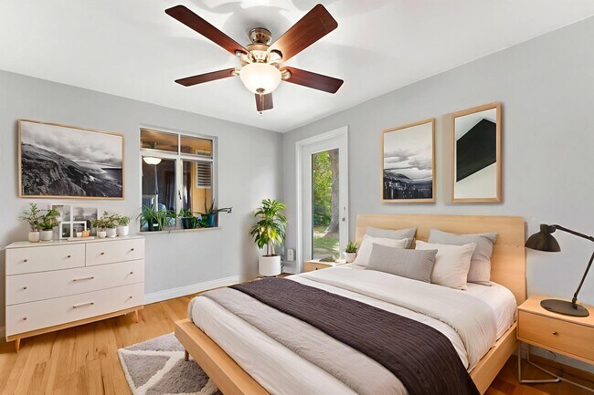 Foto del edificio - 4301 Marshall St