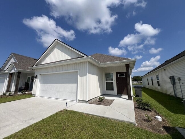 Charming 3 Bed, 2 Bath Home in Prime Locat... - Charming 3 Bed, 2 Bath Home in Prime Locat...