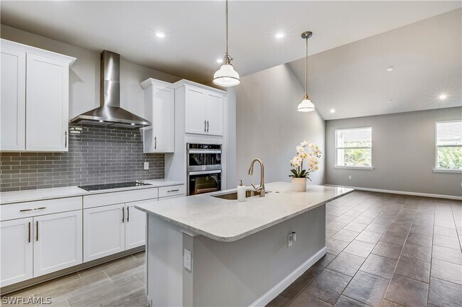 Building Photo - 4671 Arboretum Cir