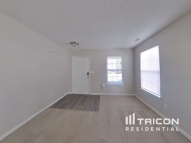 Building Photo - 7237 Kimble Dr