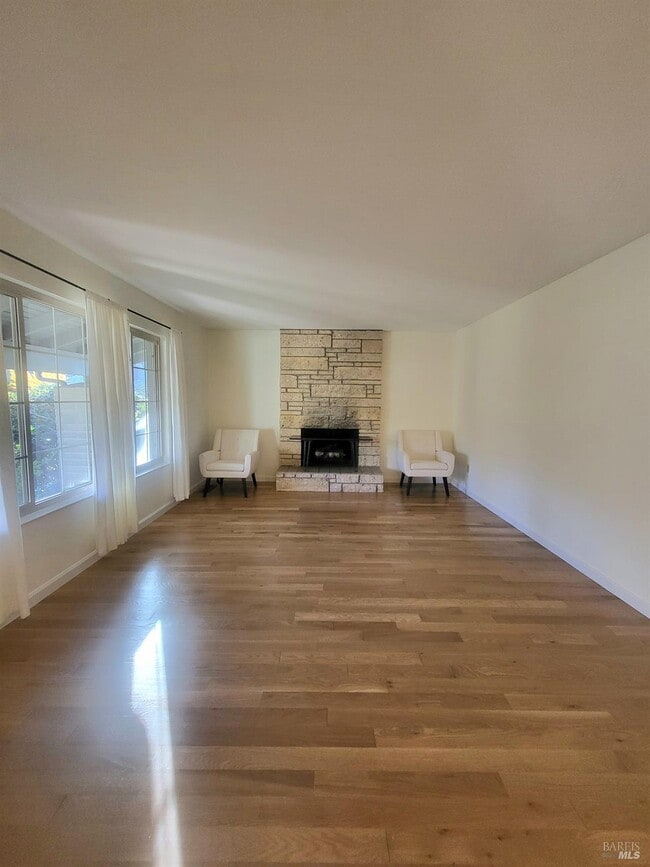 Foto del edificio - 3345 Diablo Cir