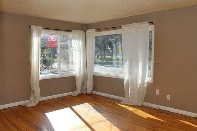 Foto del edificio - 4728 SE 92nd Ave