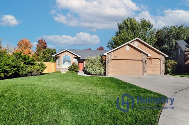 Foto del edificio - Charming home minutes from Settler's Park