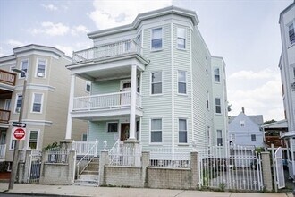 Building Photo - 81 Dakota St