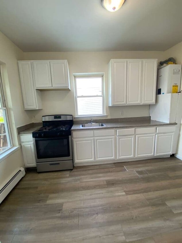 Photo - 70 Ash St (Yonkers, NY)