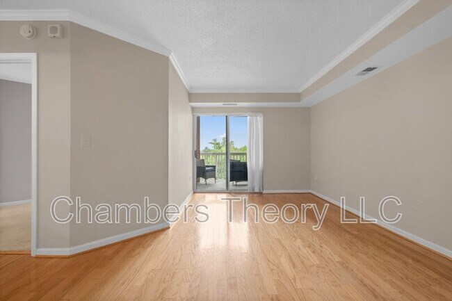 Foto del edificio - 3101 N Hampton Dr