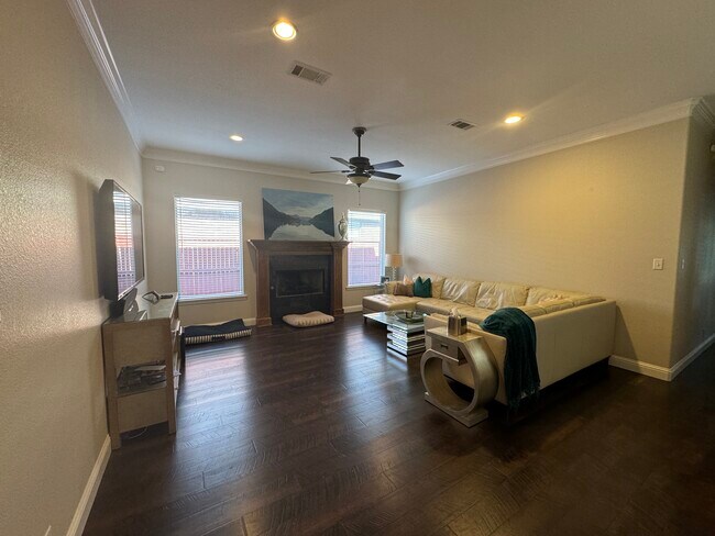 Foto del edificio - 5305 Wimberley Spring Ct