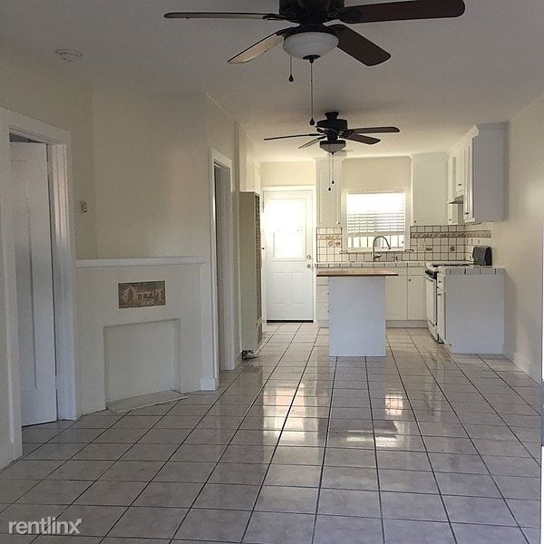 Foto del edificio - 2 br, 1 bath Apartment - 4920 Hickory Street