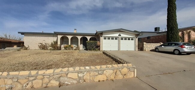 Foto del edificio - 6613 Southwind Dr