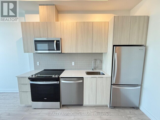 Photo du bâtiment - 750 Whitlock Ave