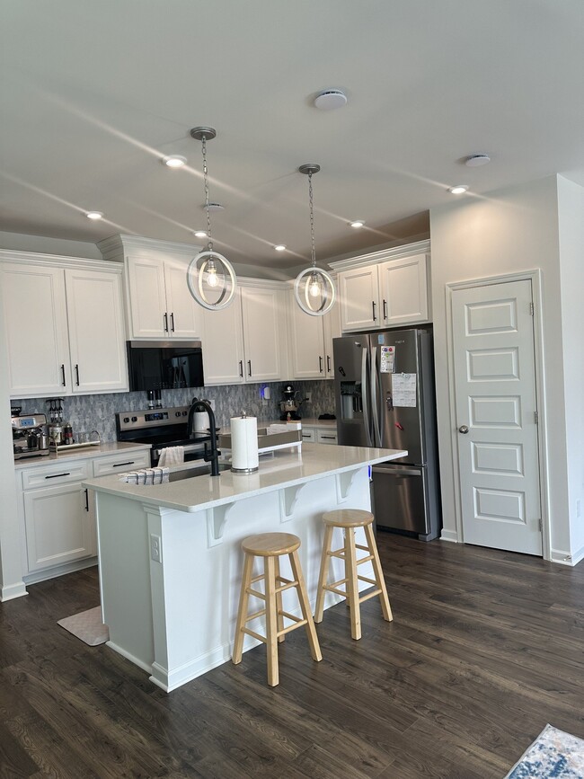 Photo - 5069 Dayflower Dr Townhome