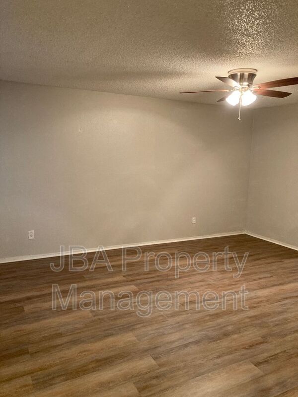 Building Photo - 1757 Farleigh Ct