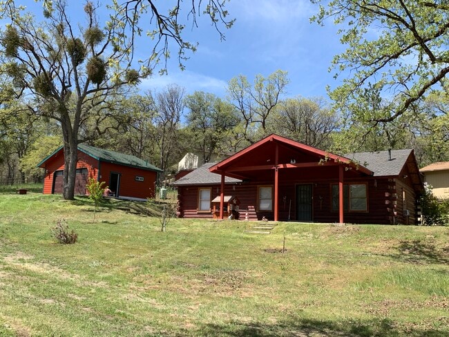 Building Photo - 17891 Alps Dr