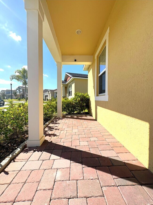 Building Photo - Coming Soon!  Stunning 4-Bedroom Home in G...