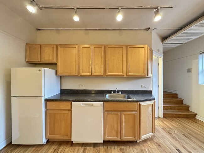 Foto del edificio - 3501 N Sheffield Ave