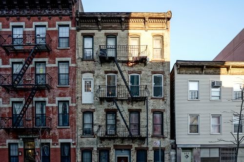 Building Photo - 843 Kent Ave