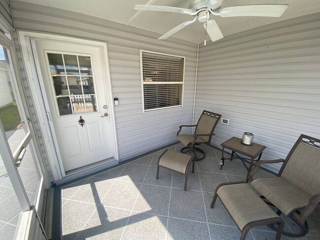 Foto del edificio - Beautiful 2 + 2 Villa, Turnkey ANNUAL Leas...