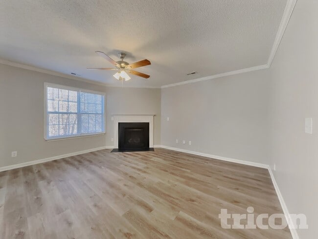 Building Photo - 6231 Creekbrooke Ct