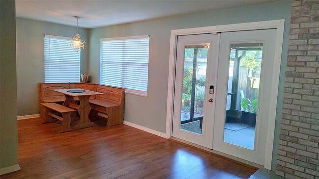 Foto del edificio - 257 5th St NW