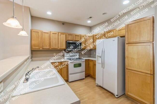 Foto del edificio - 1307 SE University Ave