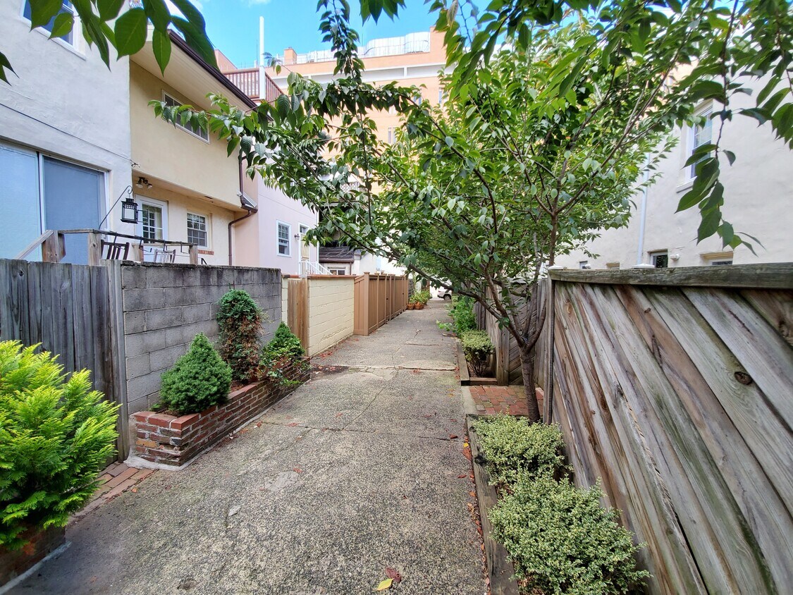 262 S Alder St, Philadelphia, PA 19107 Apartments in Philadelphia, PA