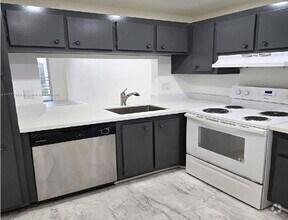 Building Photo - 9311 Orange Grove Dr