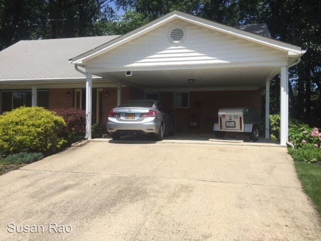 Building Photo - 4 br, 2.5 bath House - 10408 Gatewood Terrace