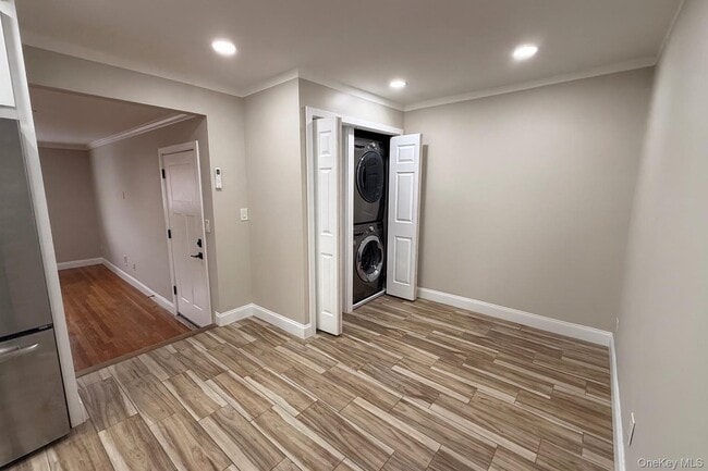 Foto del edificio - 195 Meagher Ave