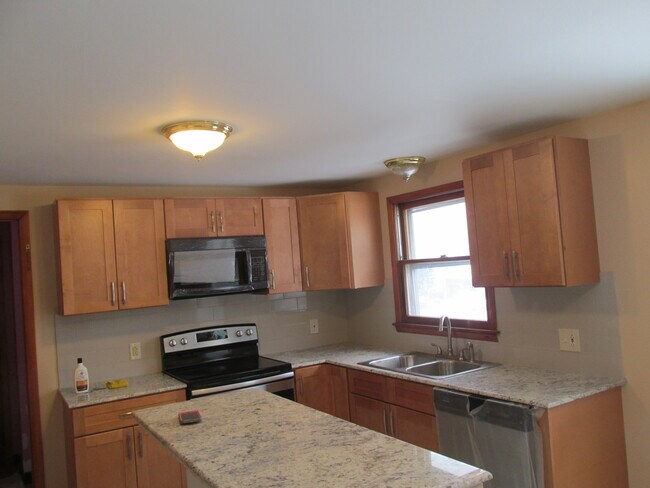 kitchen - 101 Dale Dr