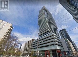 Building Photo - 185-3185 Roehampton Ave