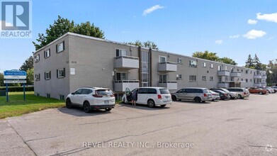 Building Photo - 1459-1459 Trafalgar St