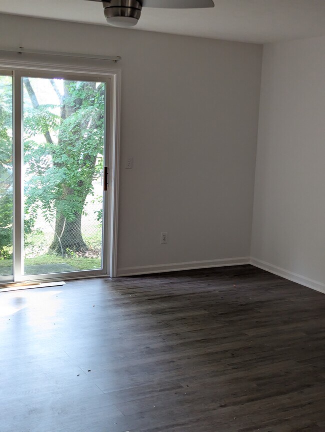Foto del edificio - 1359 Meadow Run