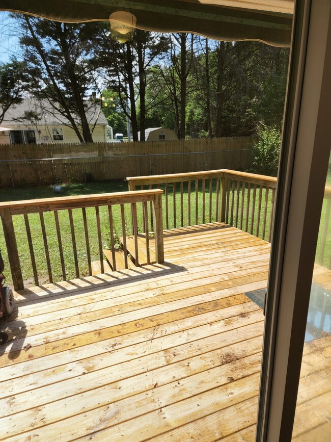 Rear Deck - 202 Benjamin Ave