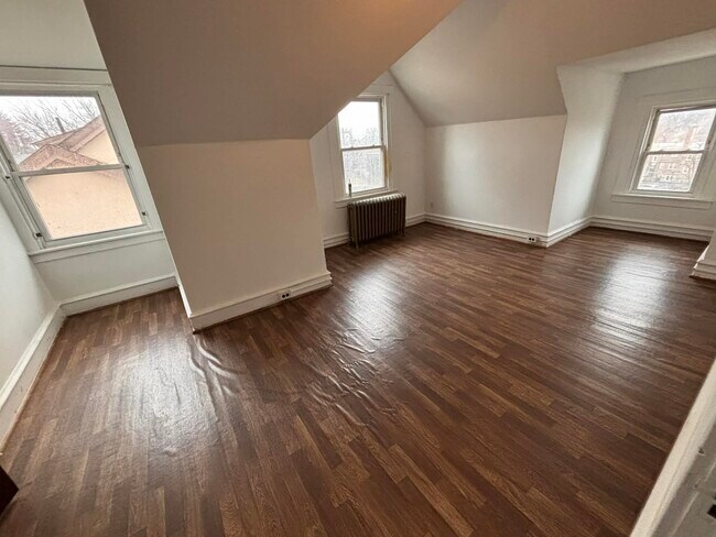 Foto del edificio - 7234 Hazel Ave