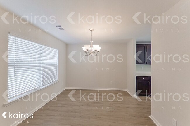 Foto del edificio - 34 Red Oak Dr.